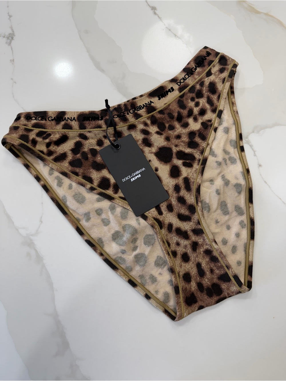 • NWT SKIMS x Dolce & Gabbana Briefs •